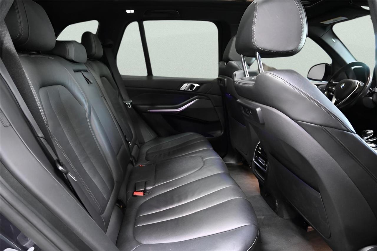 BMW X5 xDrive40i Sports Activity Vehicle 2019