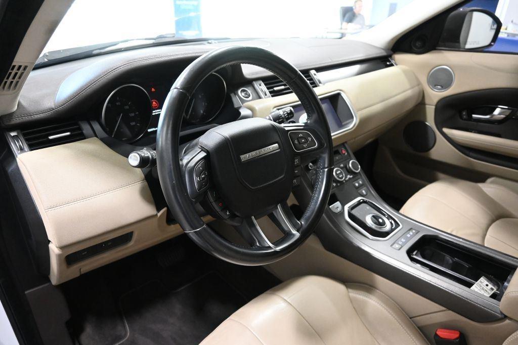 Land Rover Range Rover Evoque 5 Door SE 2018