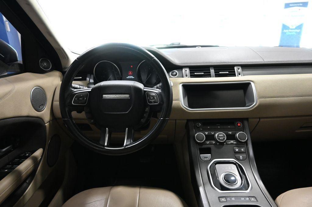 Land Rover Range Rover Evoque 5 Door SE 2018