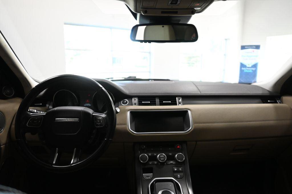 Land Rover Range Rover Evoque 5 Door SE 2018