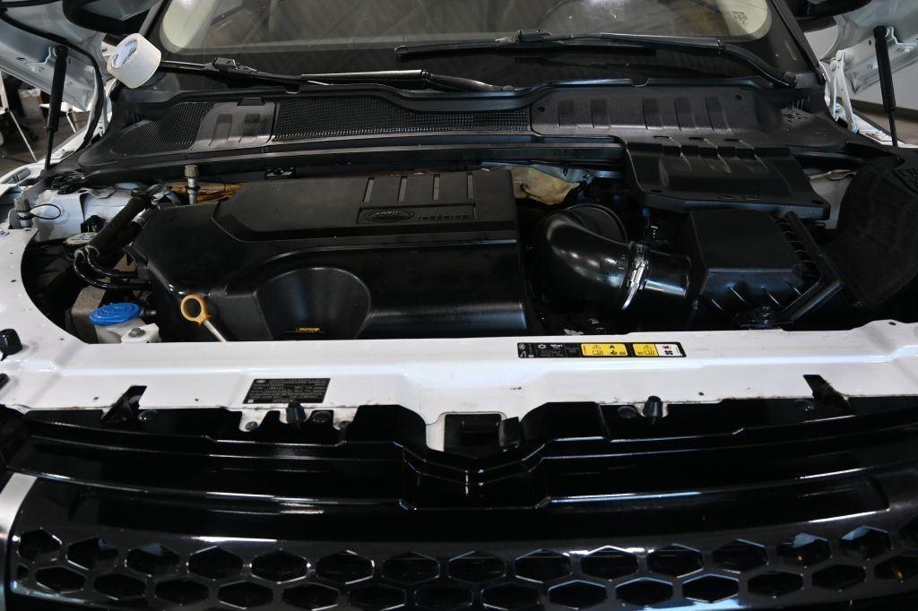 Land Rover Range Rover Evoque 5 Door SE 2018