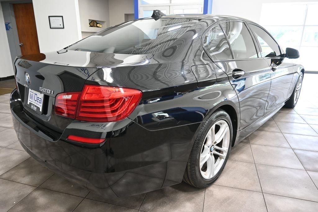 BMW 5 Series 4dr Sdn 528i xDrive AWD 2015