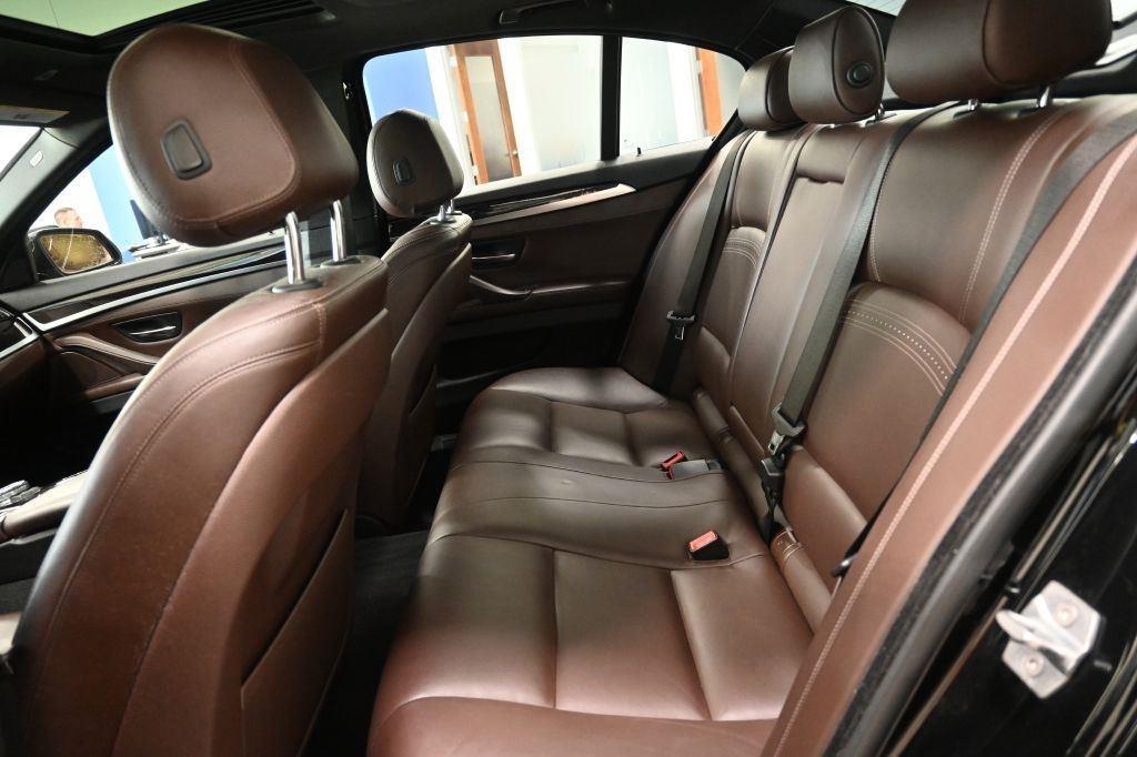 BMW 5 Series 4dr Sdn 528i xDrive AWD 2015
