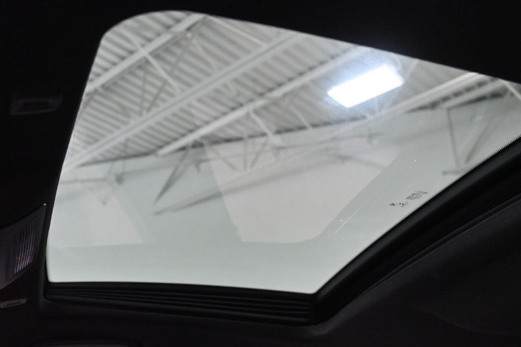 BMW 5 Series 4dr Sdn 528i xDrive AWD 2015