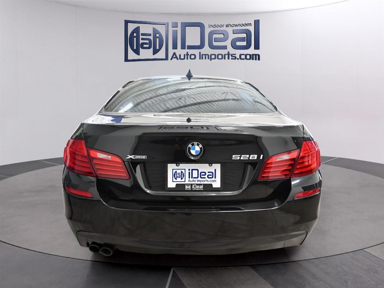 BMW 5 Series 4dr Sdn 528i xDrive AWD 2015
