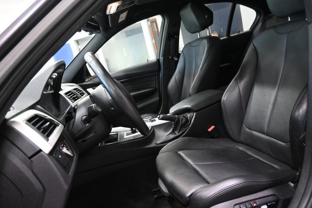 BMW 3 Series 320i xDrive Sedan South Africa 2018