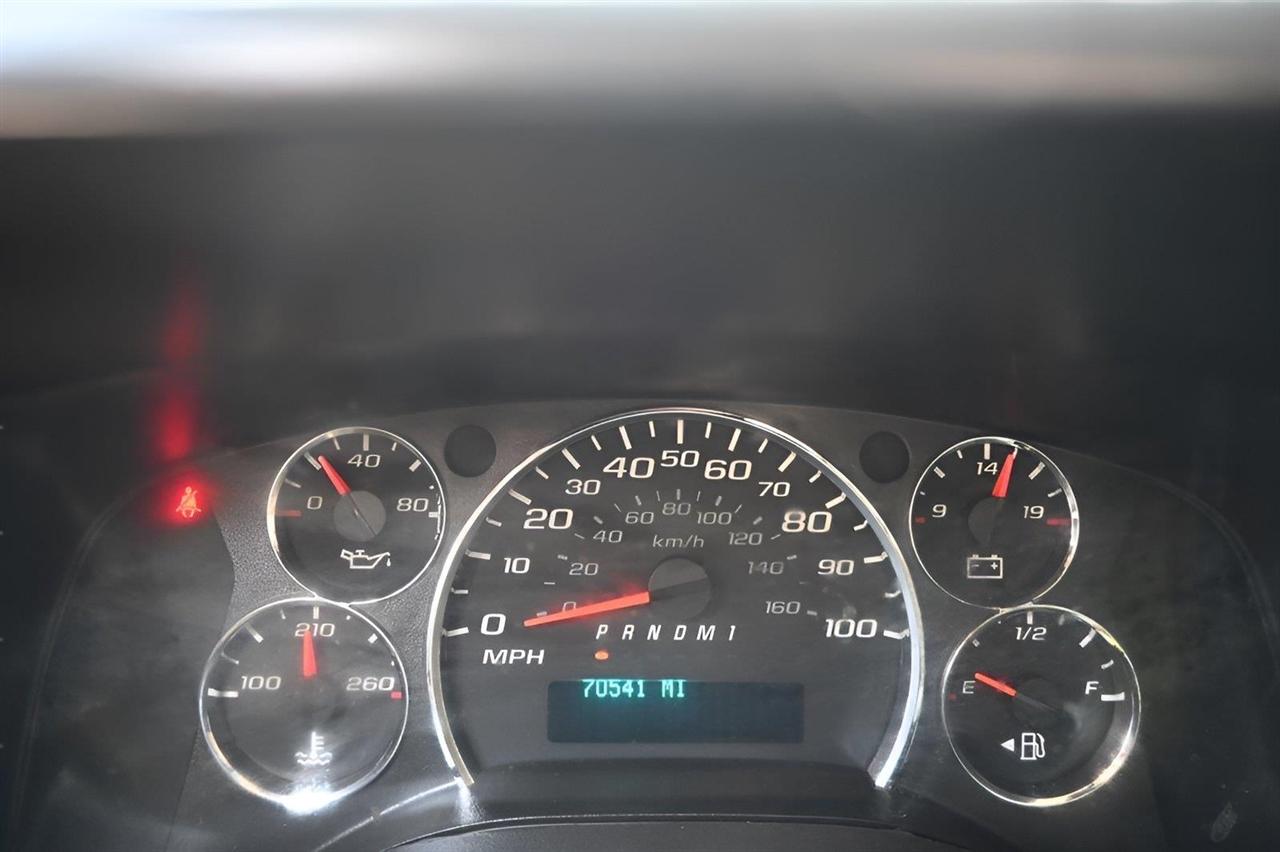 Chevrolet Express Cargo Van RWD 3500 135" 2017