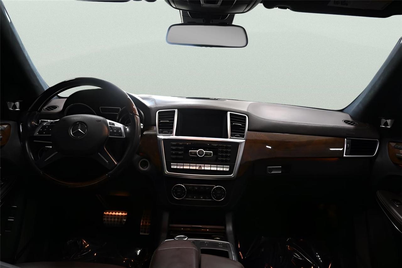 Mercedes-Benz GL-Class 4MATIC 4dr GL 63 AMG 2014