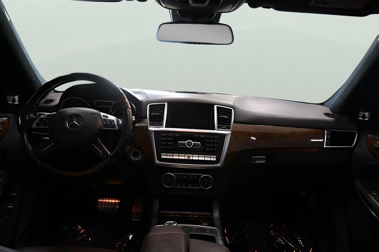 Mercedes-Benz GL-Class 4MATIC 4dr GL 63 AMG 2014