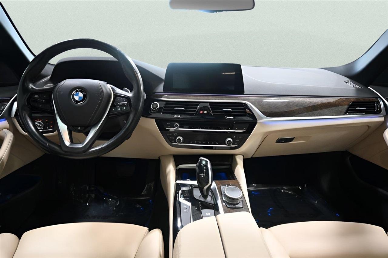 BMW 5 Series 530i xDrive Sedan 2020