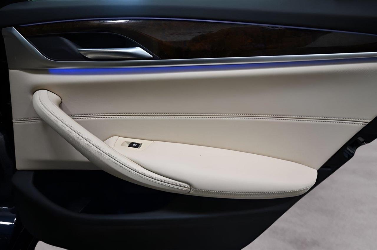 BMW 5 Series 530i xDrive Sedan 2020