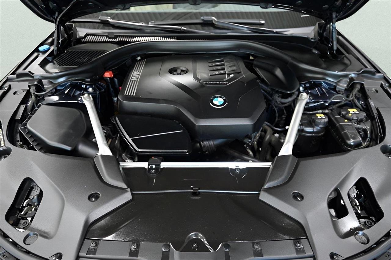 BMW 5 Series 530i xDrive Sedan 2020