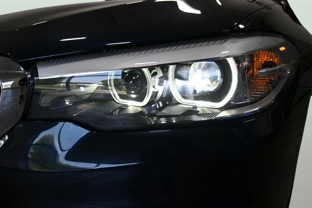 BMW 5 Series 530i xDrive Sedan 2020