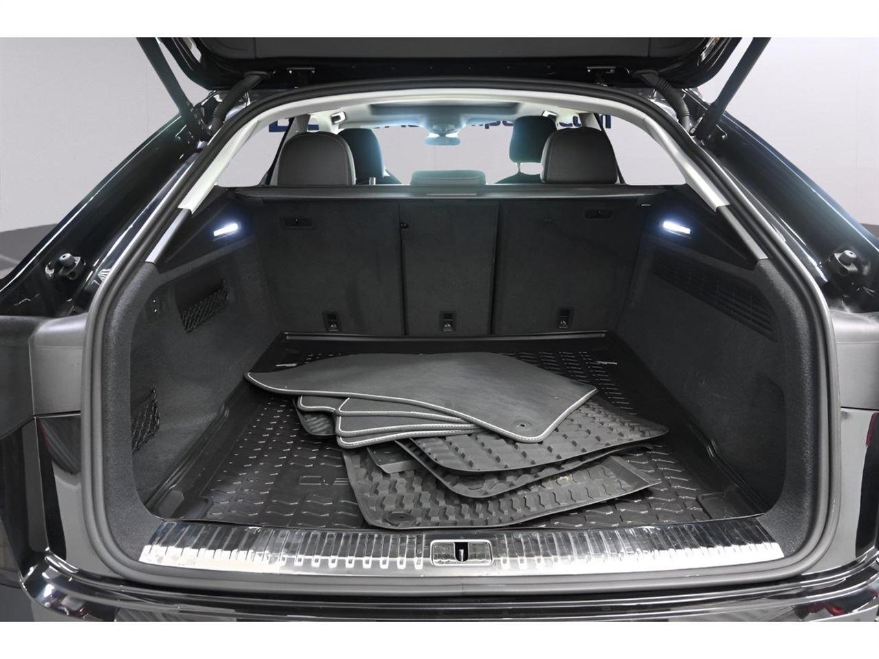 Audi Q8 Prestige 55 TFSI quattro 2023