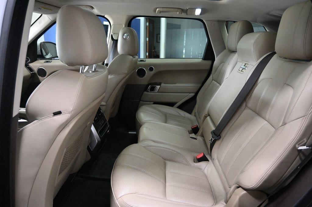 Land Rover Range Rover Sport 4WD 4dr V8 2016