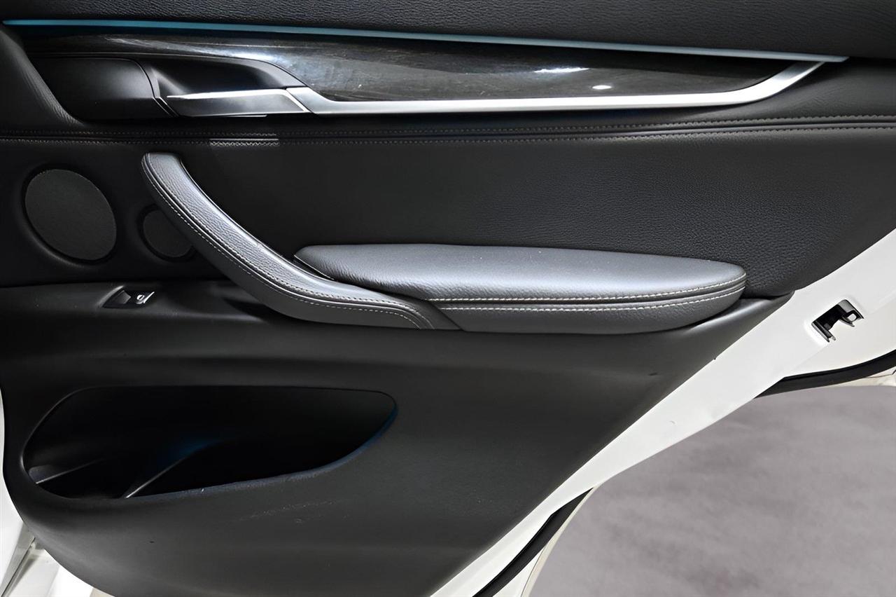 BMW X5 xDrive50i Sports Activity Vehicle 2018