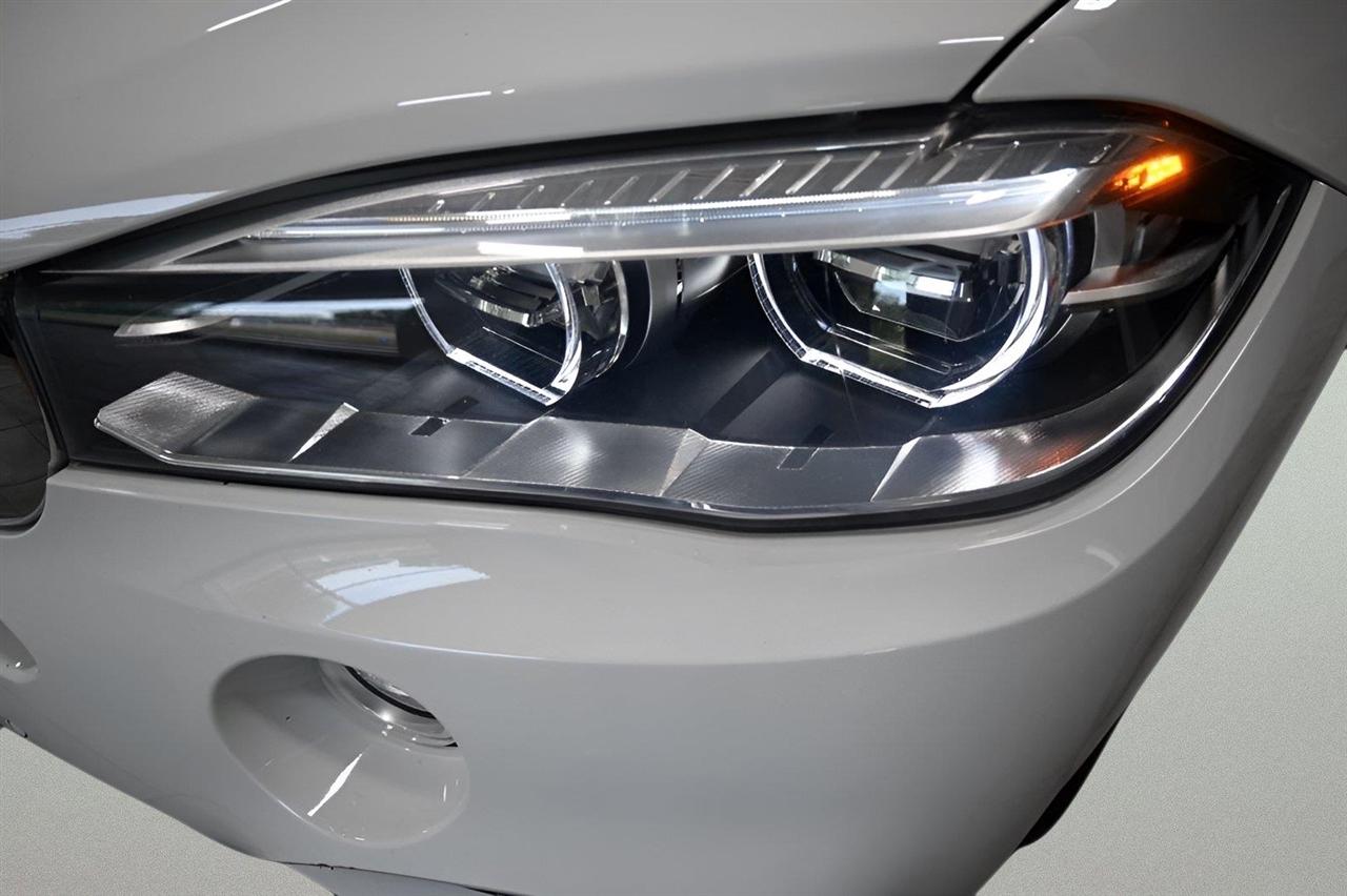 BMW X5 xDrive50i Sports Activity Vehicle 2018