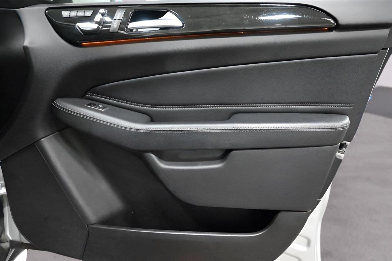 Mercedes-Benz GLS GLS 450 4MATIC SUV 2019