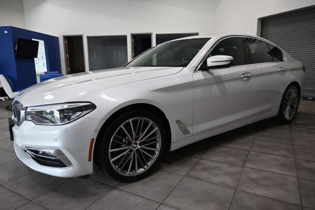 2017 BMW 5 Series 540i xDrive Sedan