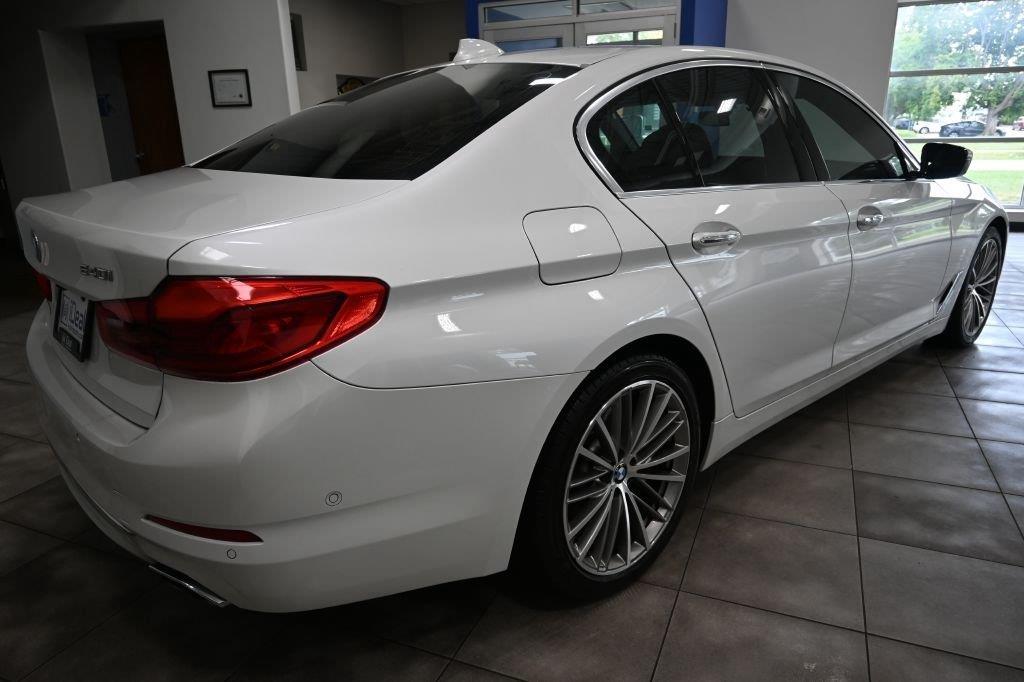 BMW 5 Series 540i xDrive Sedan 2017