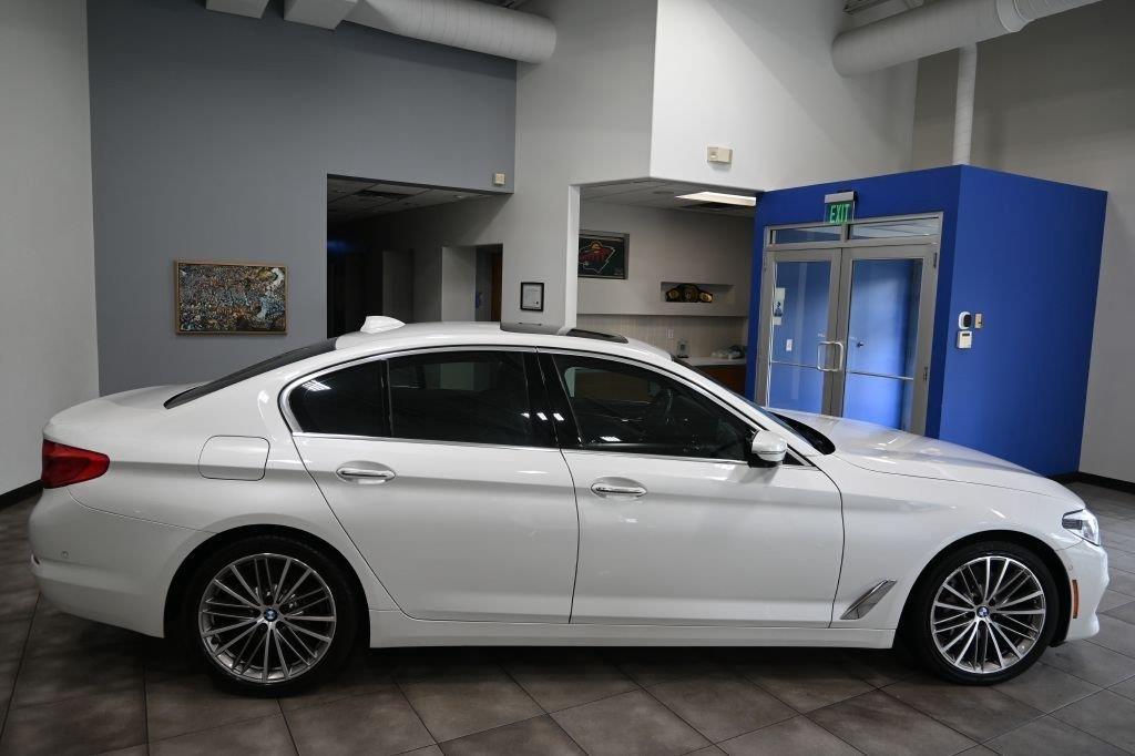 BMW 5 Series 540i xDrive Sedan 2017