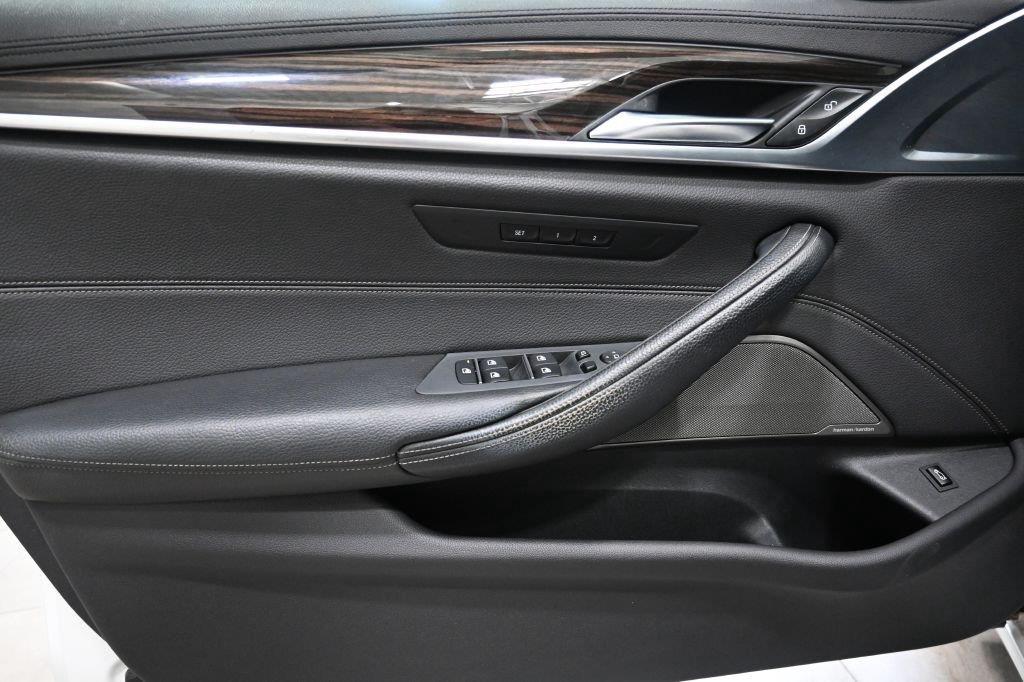 BMW 5 Series 540i xDrive Sedan 2017