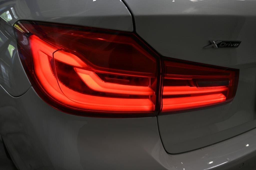 BMW 5 Series 540i xDrive Sedan 2017