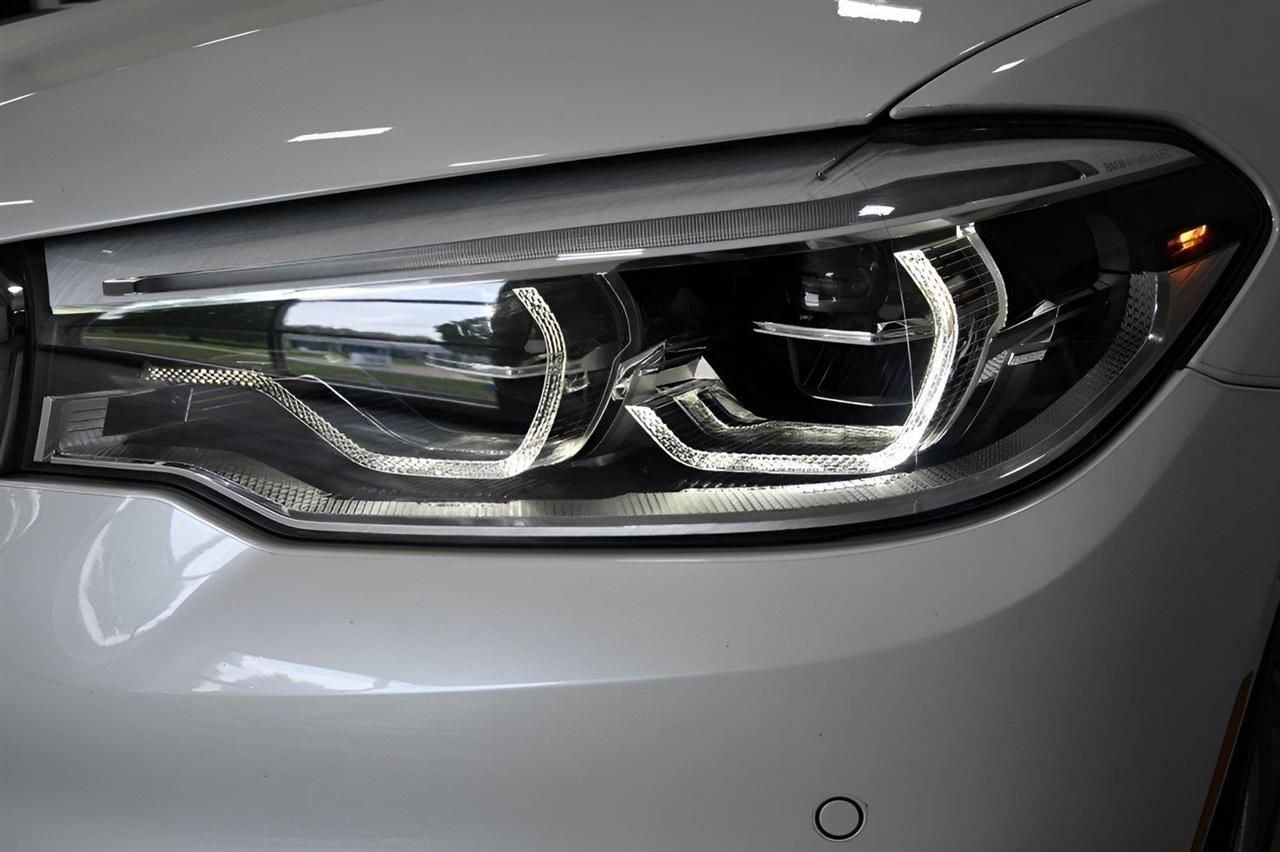 BMW 5 Series 540i xDrive Sedan 2017