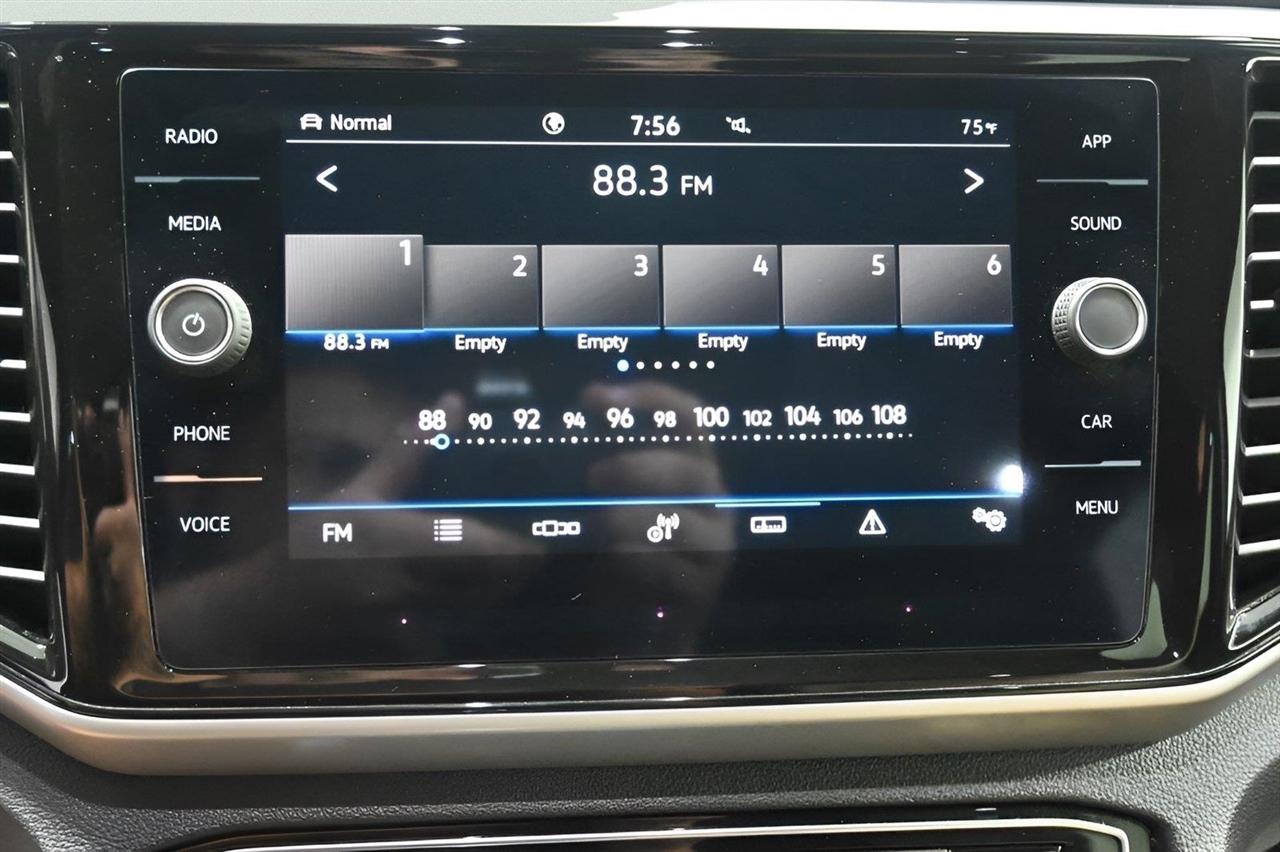 Volkswagen Atlas Cross Sport 3.6L V6 SE w/Technology 4MOTION 2023