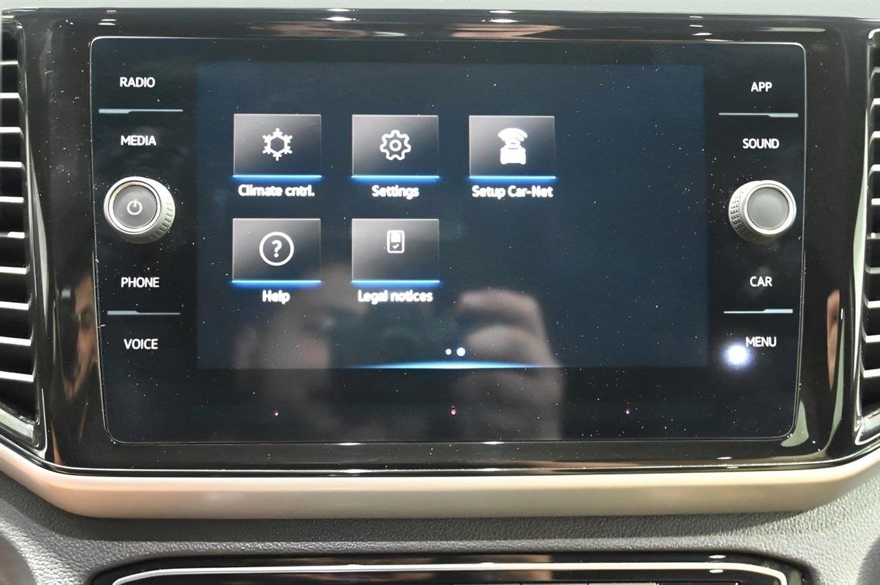 Volkswagen Atlas Cross Sport 3.6L V6 SE w/Technology 4MOTION 2023
