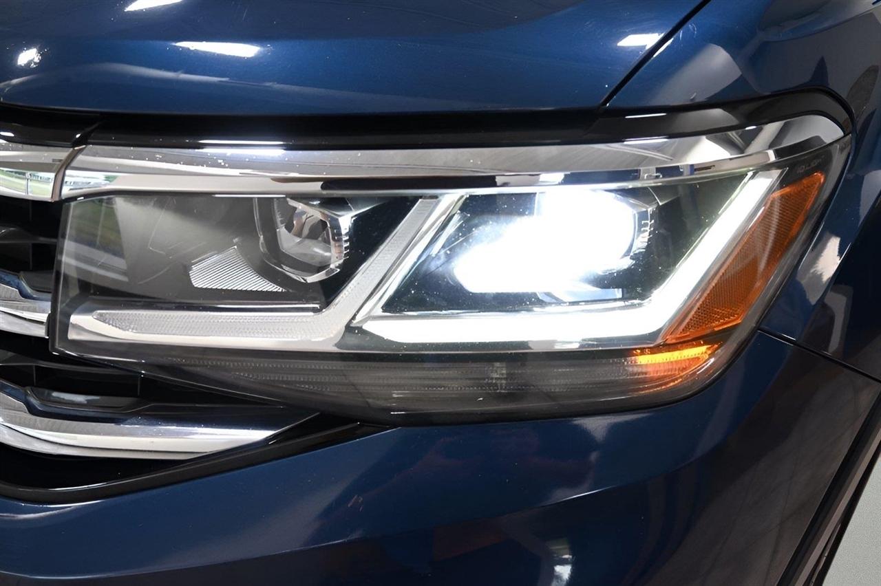 Volkswagen Atlas Cross Sport 3.6L V6 SE w/Technology 4MOTION 2023