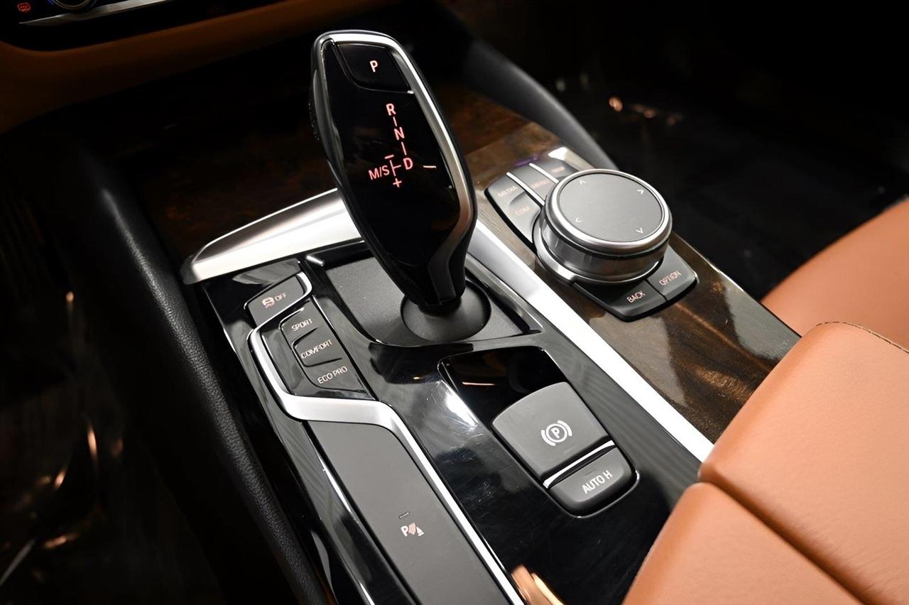 BMW 5 Series 540i xDrive Sedan 2019