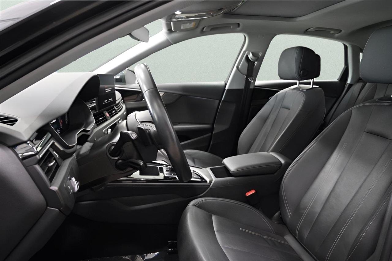 Audi A4 Sedan Premium Plus 40 TFSI quattro 2021