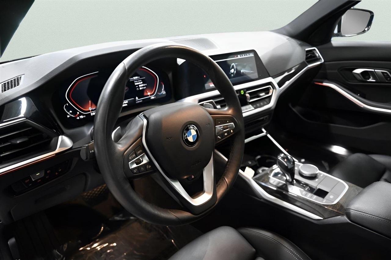 BMW 3 Series 330i xDrive Sedan 2019