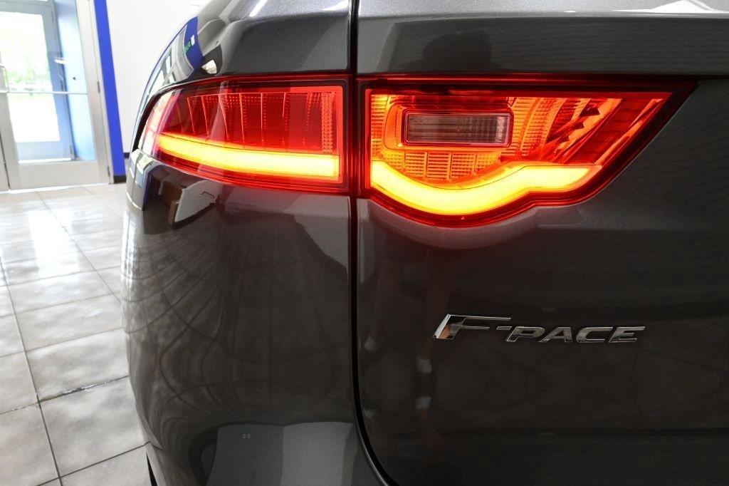Jaguar F-Pace 35t Prestige AWD 2017