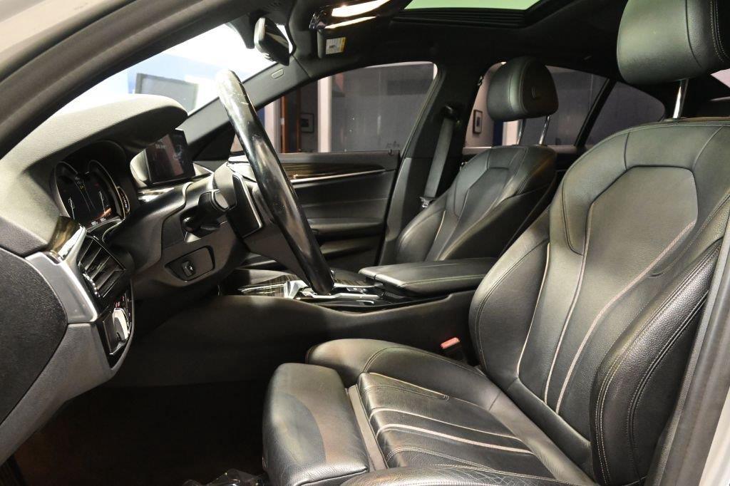 BMW 5 Series 530i xDrive Sedan 2019