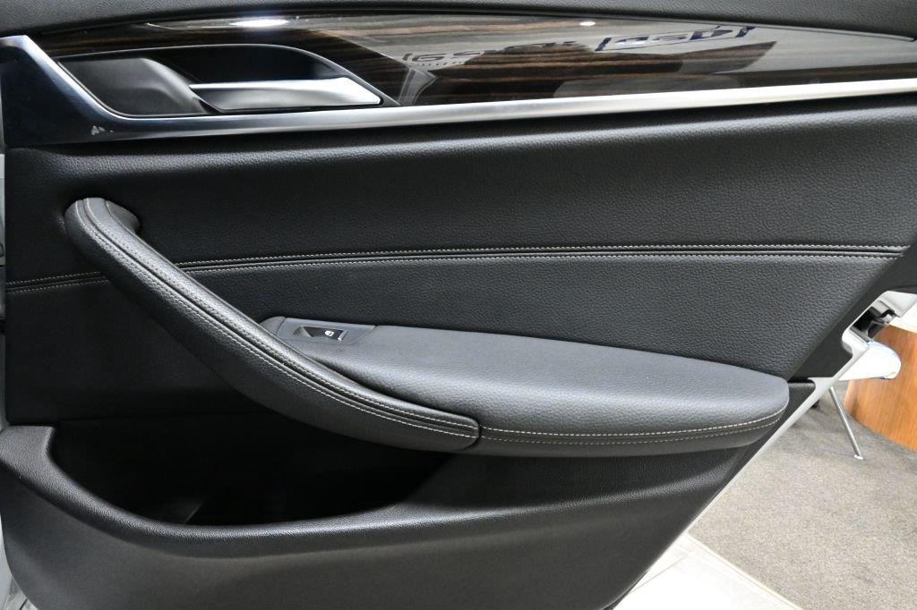 BMW 5 Series 530i xDrive Sedan 2019