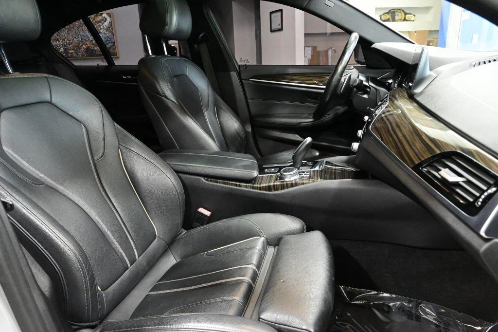 BMW 5 Series 530i xDrive Sedan 2019