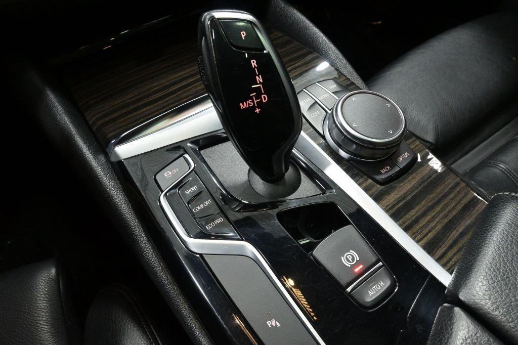 BMW 5 Series 530i xDrive Sedan 2019