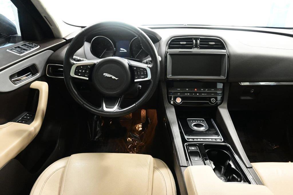 Jaguar F-Pace 25t Prestige AWD 2020