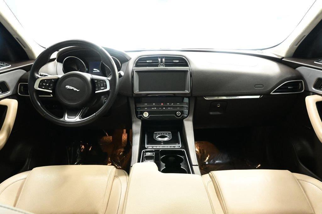 Jaguar F-Pace 25t Prestige AWD 2020