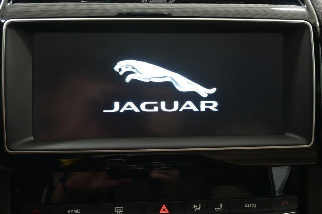 Jaguar F-Pace 25t Prestige AWD 2020