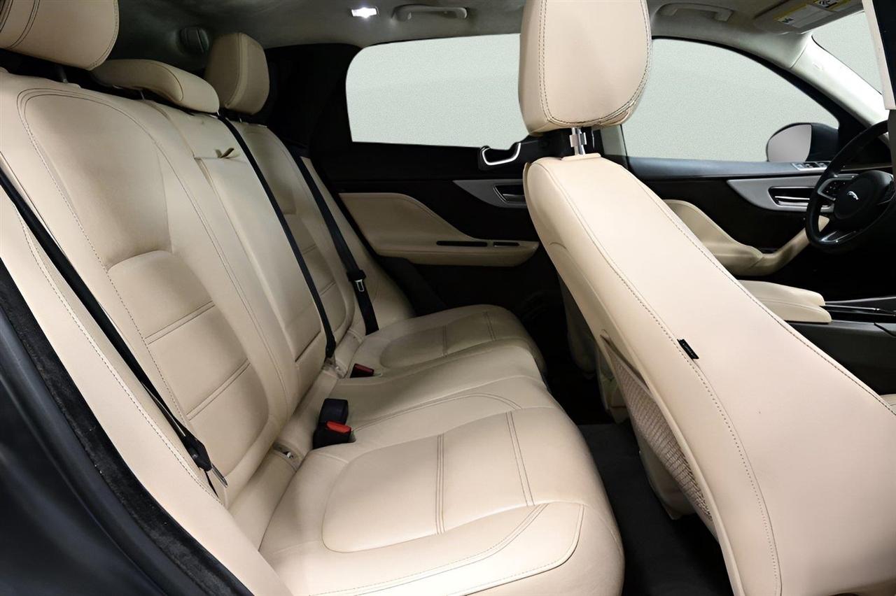 Jaguar F-Pace 25t Prestige AWD 2020