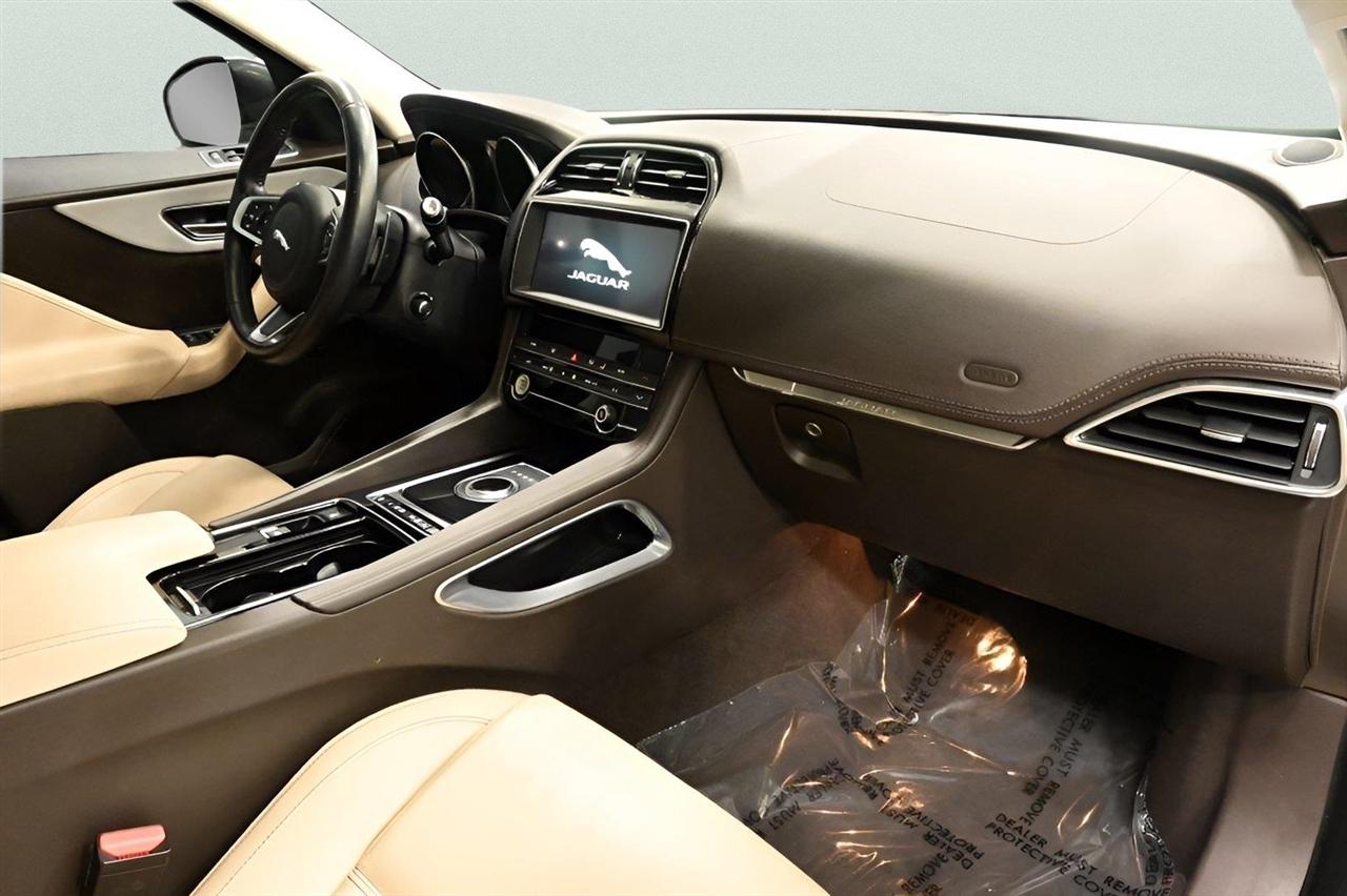 Jaguar F-Pace 25t Prestige AWD 2020