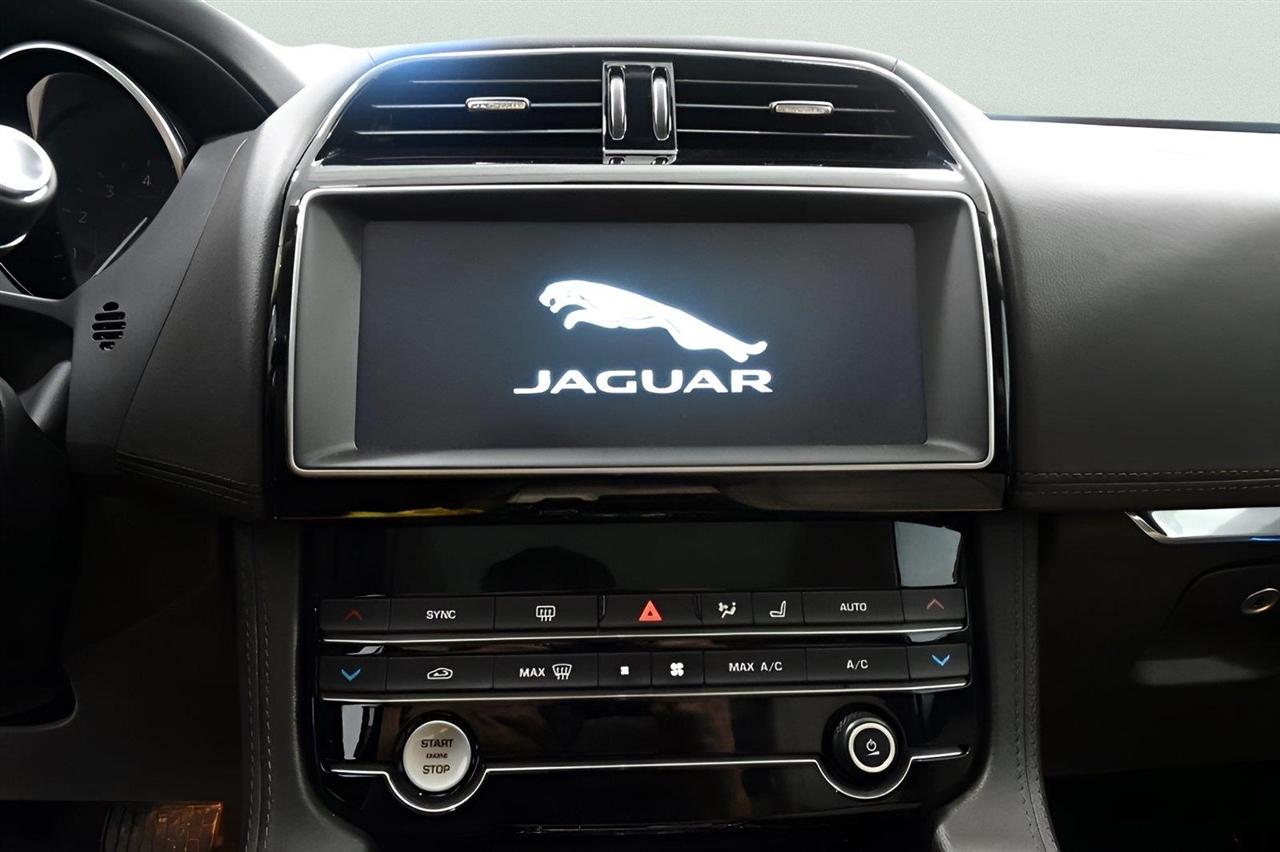 Jaguar F-Pace 25t Prestige AWD 2020