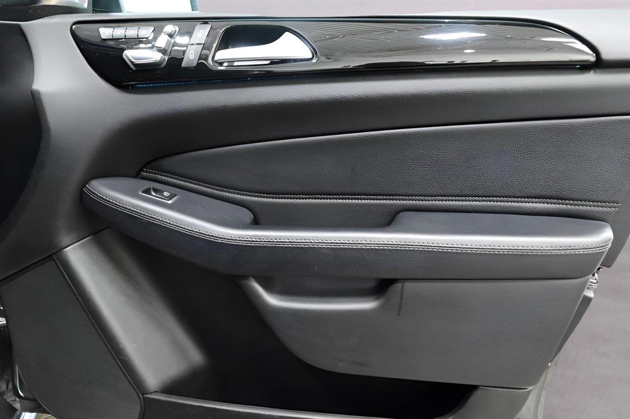 Mercedes-Benz GLS GLS 450 4MATIC SUV 2019