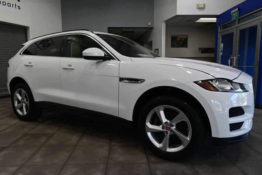 Jaguar F-Pace 25t Premium AWD 2019