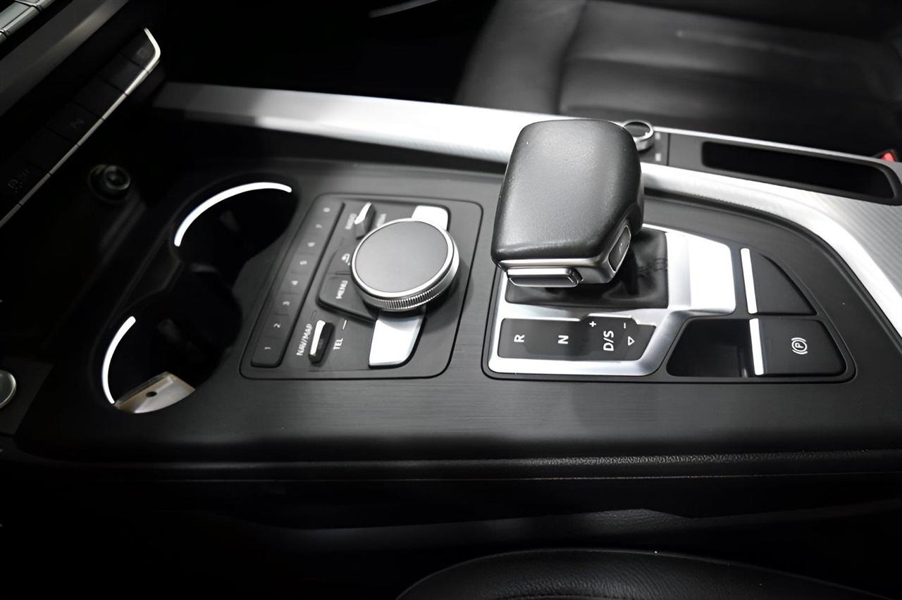 Audi A4 2.0 TFSI Auto Premium Plus quattro AWD 2017