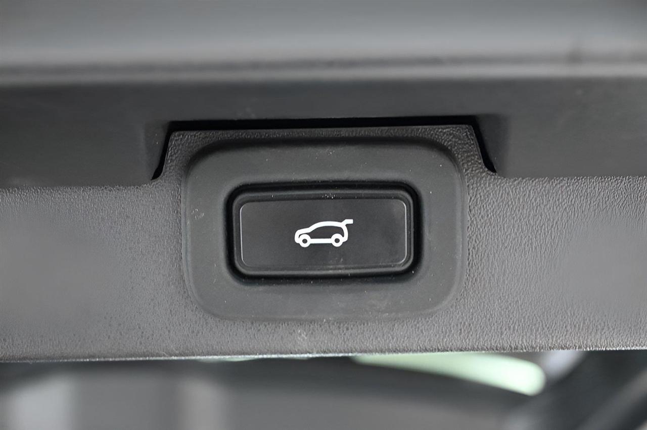 Land Rover Discovery P360 HSE R-Dynamic 2022