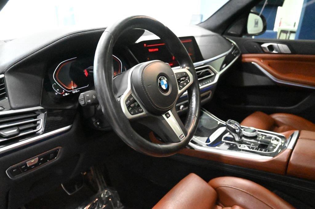BMW X7 xDrive40i Sports Activity Vehicle 2020